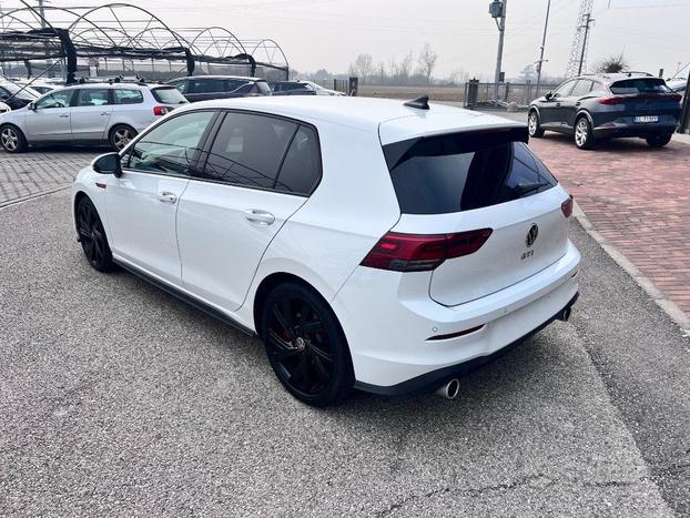 VOLKSWAGEN Golf GTI 2.0 TSI GTI DSG