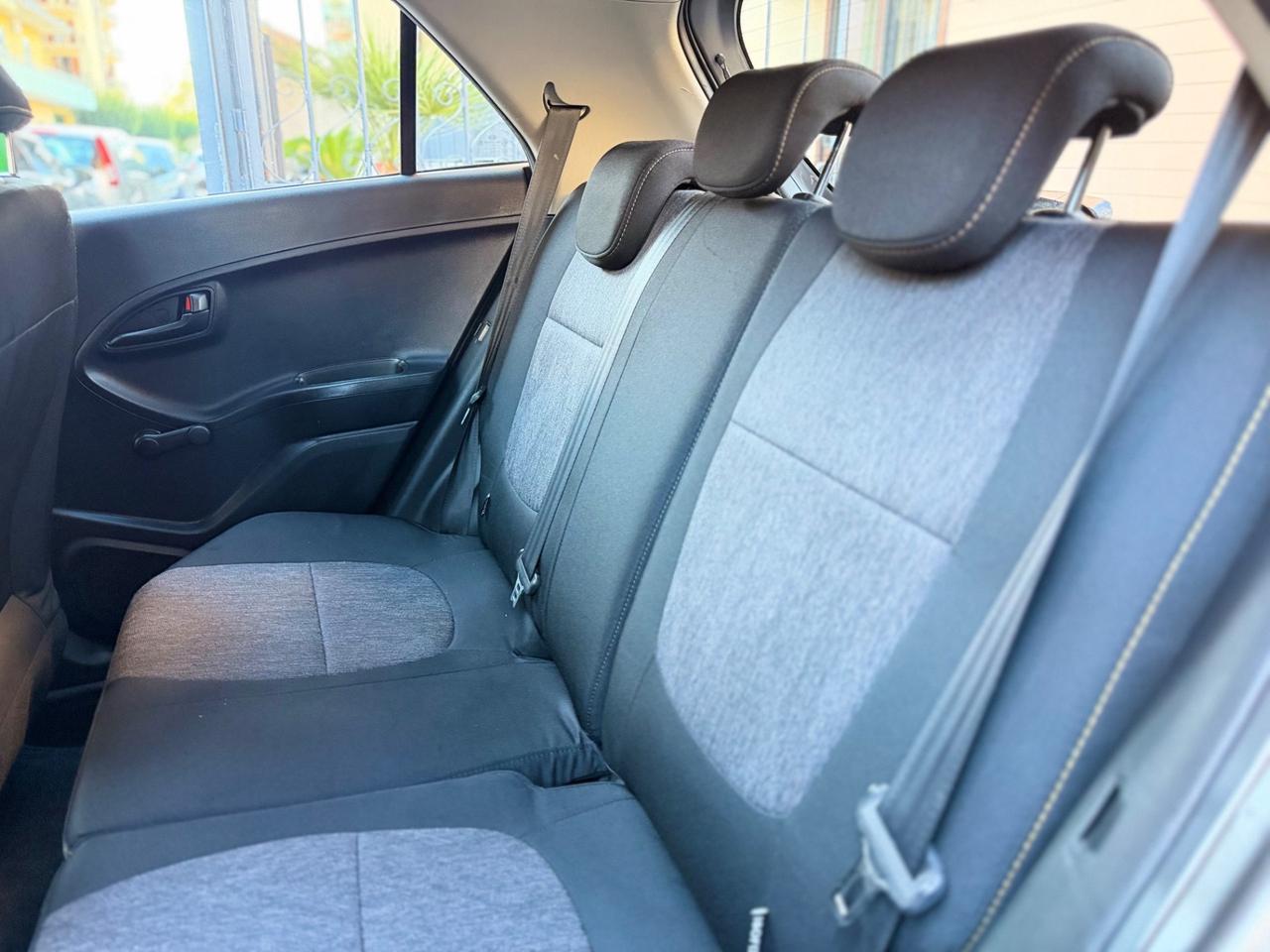 Kia Picanto 1.0 12V 5 porte Glam