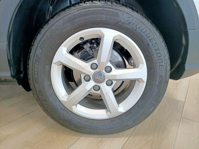 Audi Q2 30 TDI S tronic Business