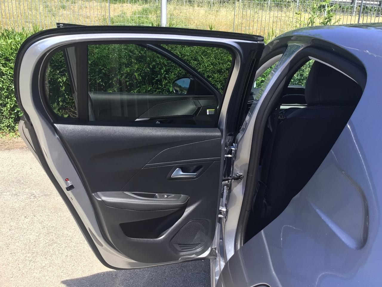 Peugeot 208 1.2 100 Stop&Start 5 porte Allure