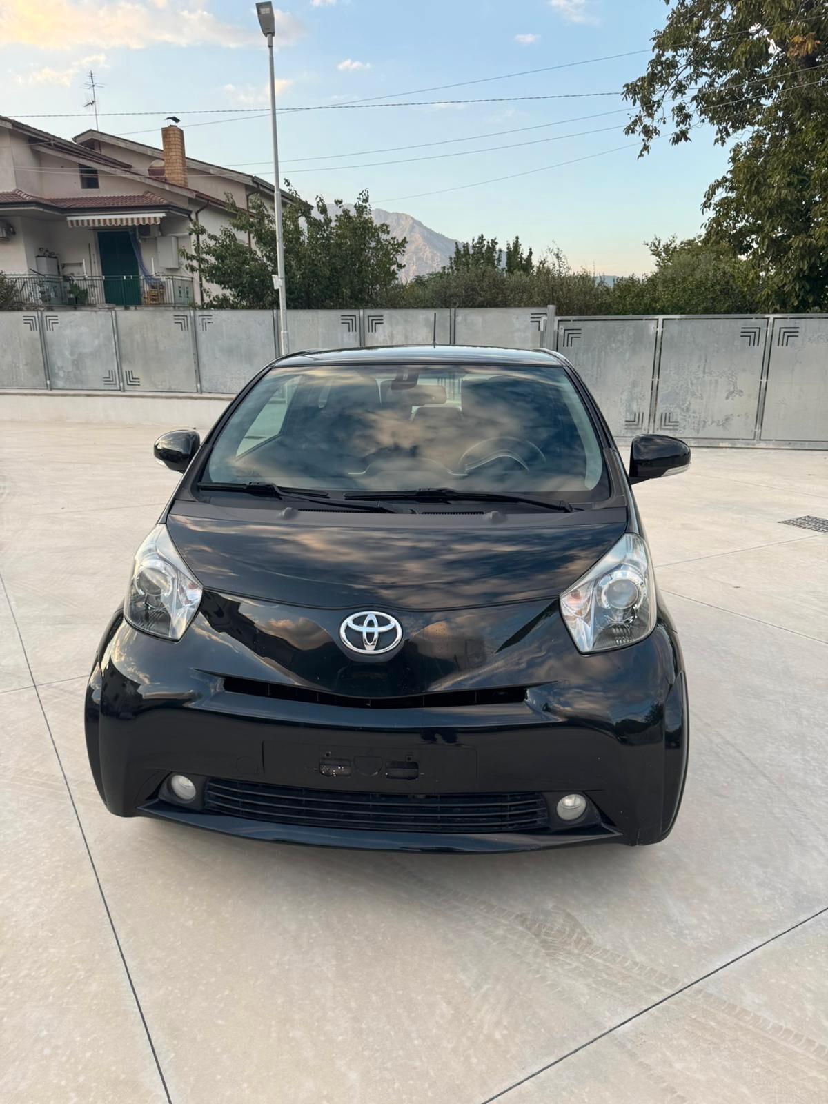 Toyota iQ diesel
