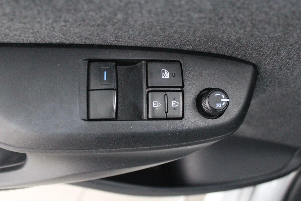 TOYOTA - Yaris - 1.5 Hybrid 5p. E-CVT Busin.