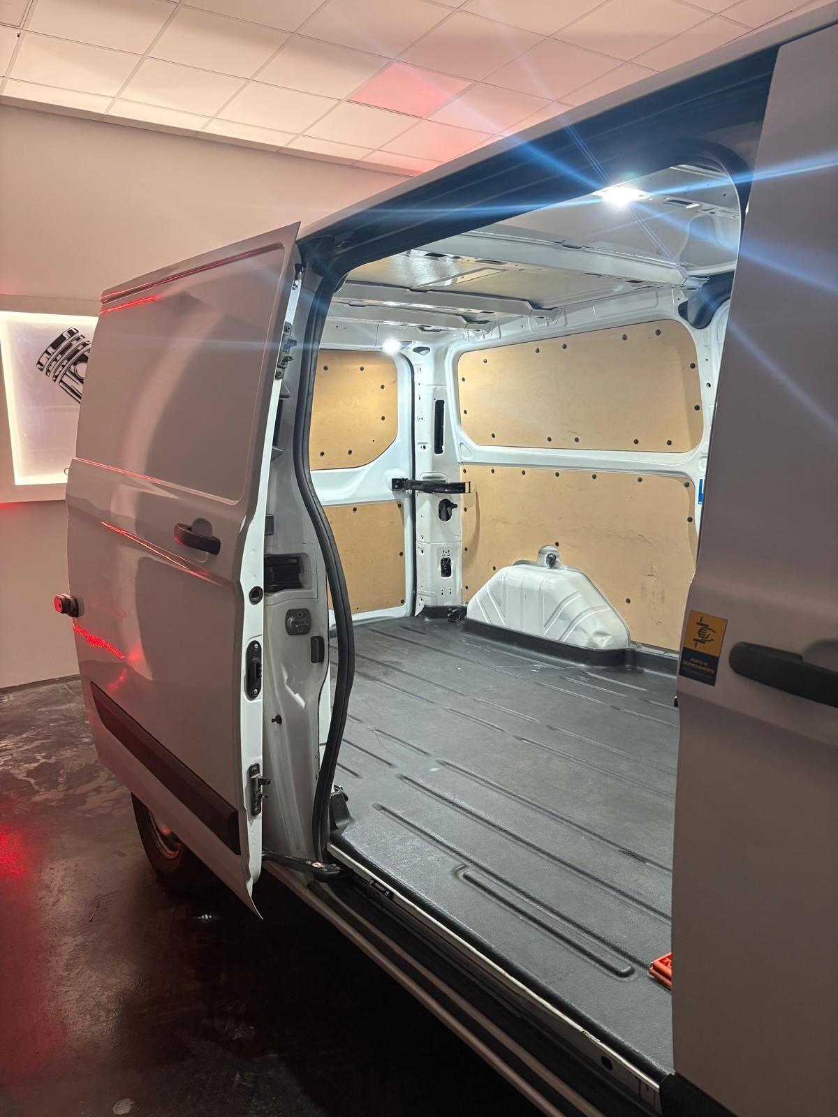 Ford Transit Custom 320 2.0 EcoBl. 130 aut.PC Furg.Coib. 0°Trend