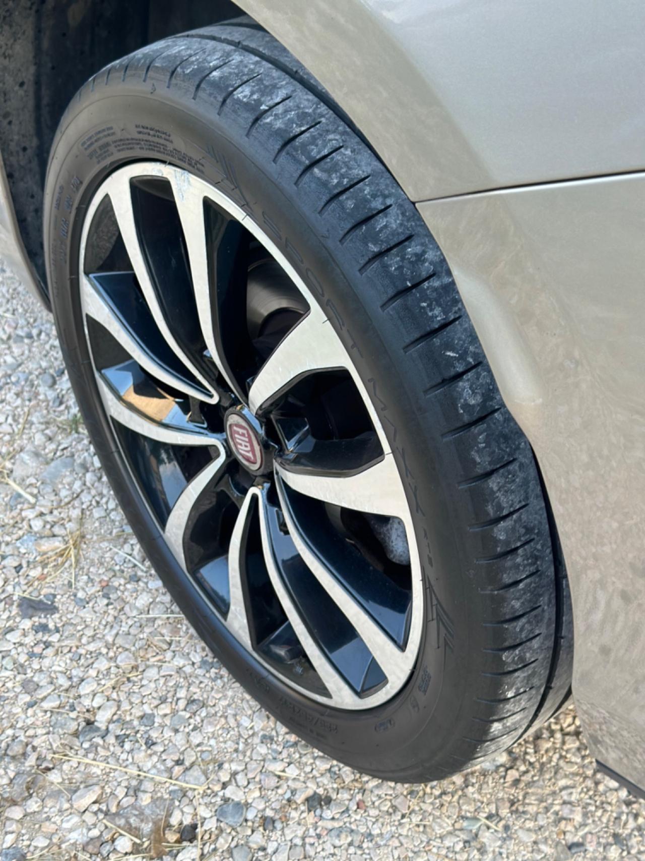 Fiat TIPO S&S SW LOUNGE FULLOPT KMCERT UNICOPR