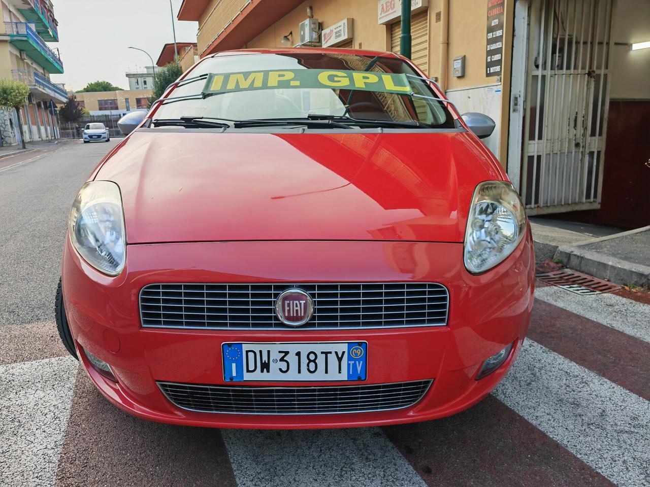 FIAT GRANDE PUNTO 1.4 BENZINA GPL CV77 KW57 FULL