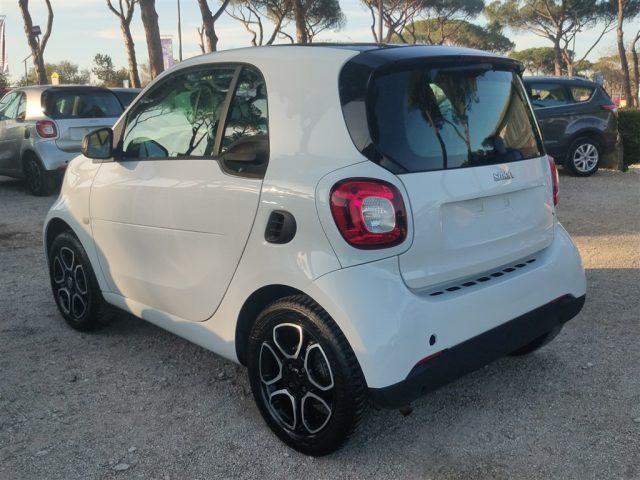 SMART ForTwo 70 1.0 AndoidAuto,CRUISE,TETTO PANOR.,CLIMA ..