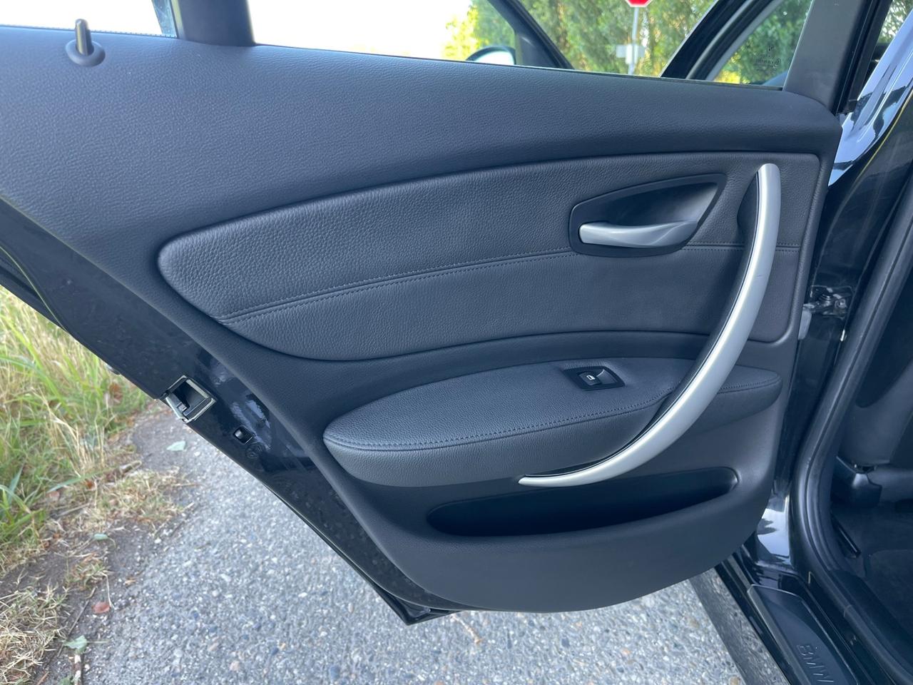 Bmw 116i OK NEOPATENTATI NO LIMIT CIRCOLAZIONE