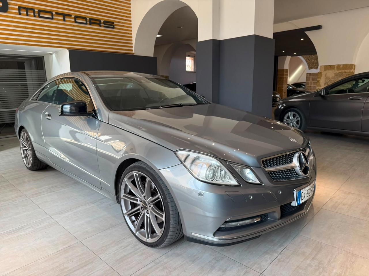 Mercedes-benz E 250 CDI Coupé BlueEFFICIENCY