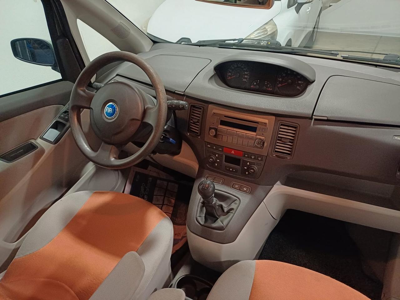 Fiat Idea 1.4 16V Emotion