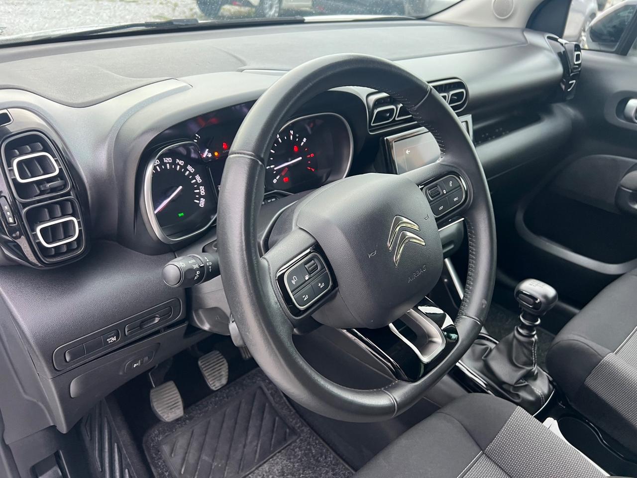 Citroen C3 Aircross BlueHDi 110 S&S Shine Pack