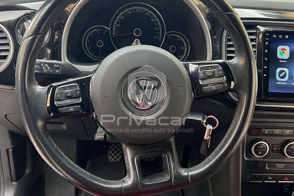 VOLKSWAGEN Maggiolino Cabrio 1.6 TDI Design