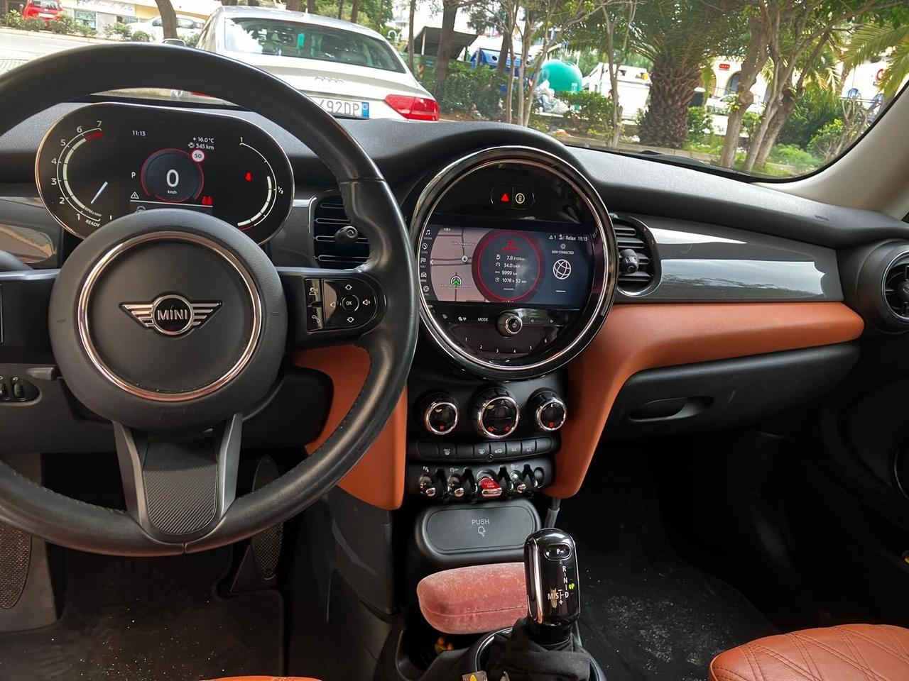 Mini 1.5 Cooper Resolute edition uff ITA