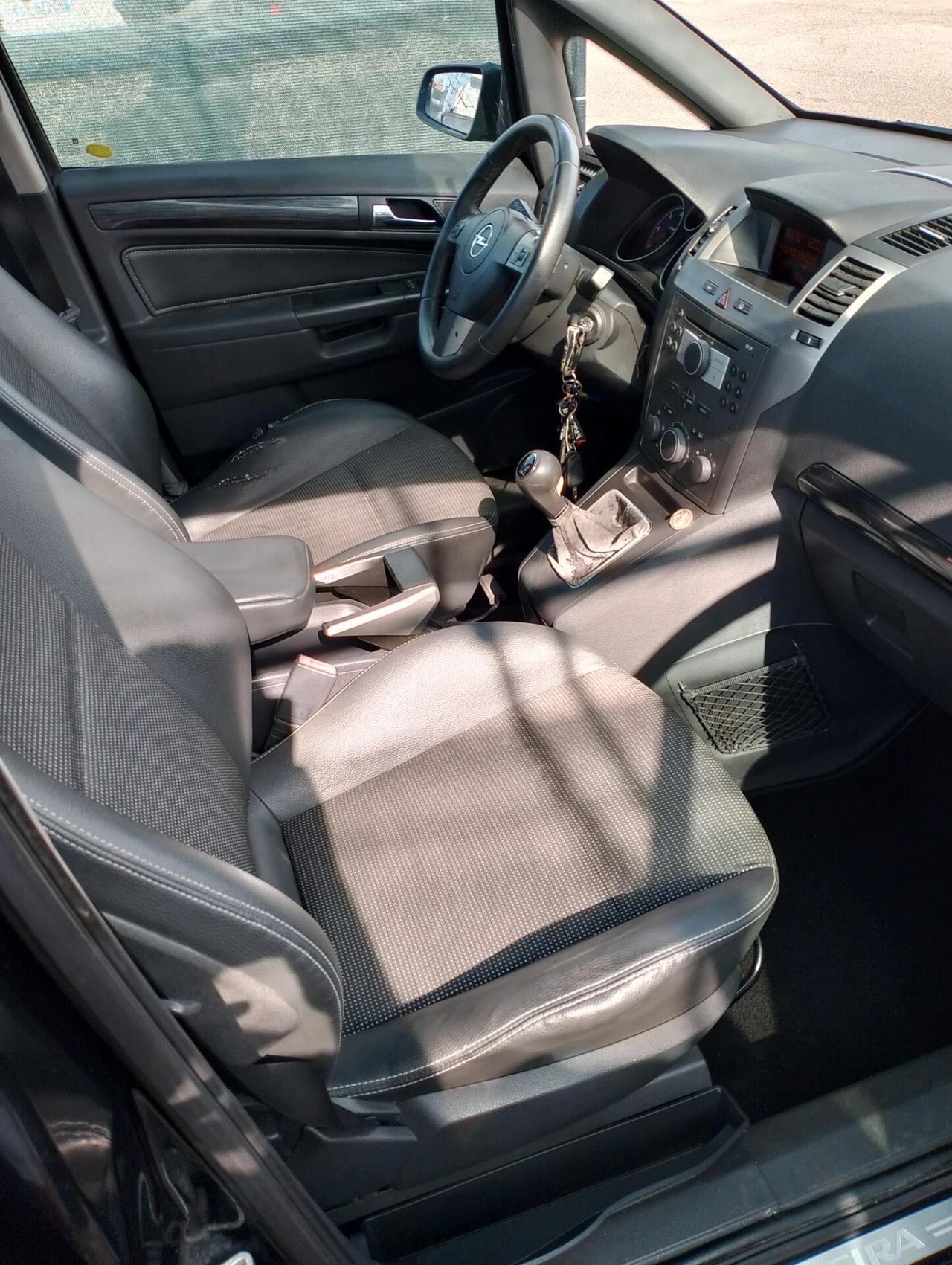 Opel Zafira 1.9cdti 120 cv cosmo 7posti