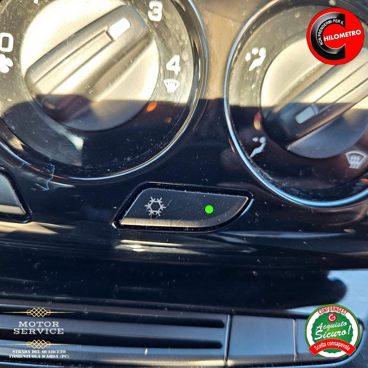 Lancia Ypsilon 1.2 69 KM DOCUMENTATI DA 79€ MESE