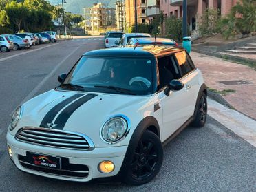 Mini 1.6 16V Cooper D Chili FULL...