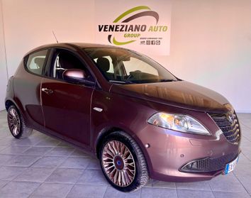 Lancia Ypsilon 1.2 69 CV 5 porte S&S S Momodesign