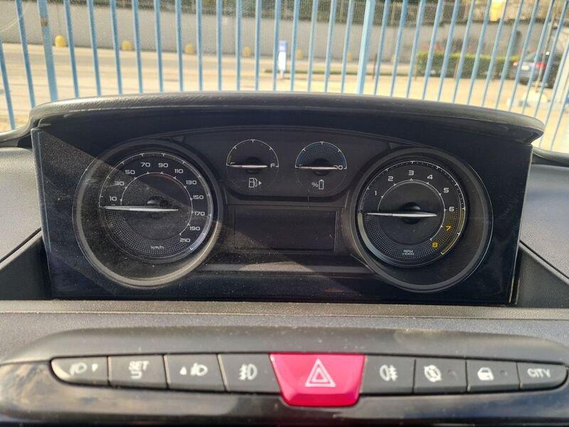 Lancia Ypsilon 1.0 FireFly 5 porte S&S Hybryd Gold CON PROMO PENATIAUTO4U