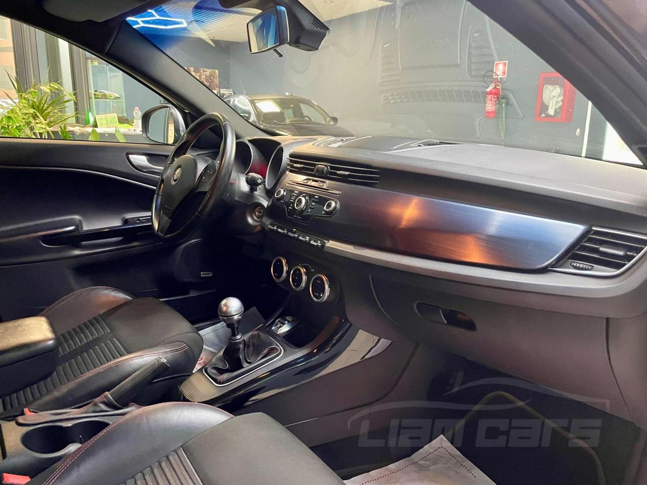 Alfa Romeo Giulietta 1750 tbi Quadrifoglio Verde 235cv