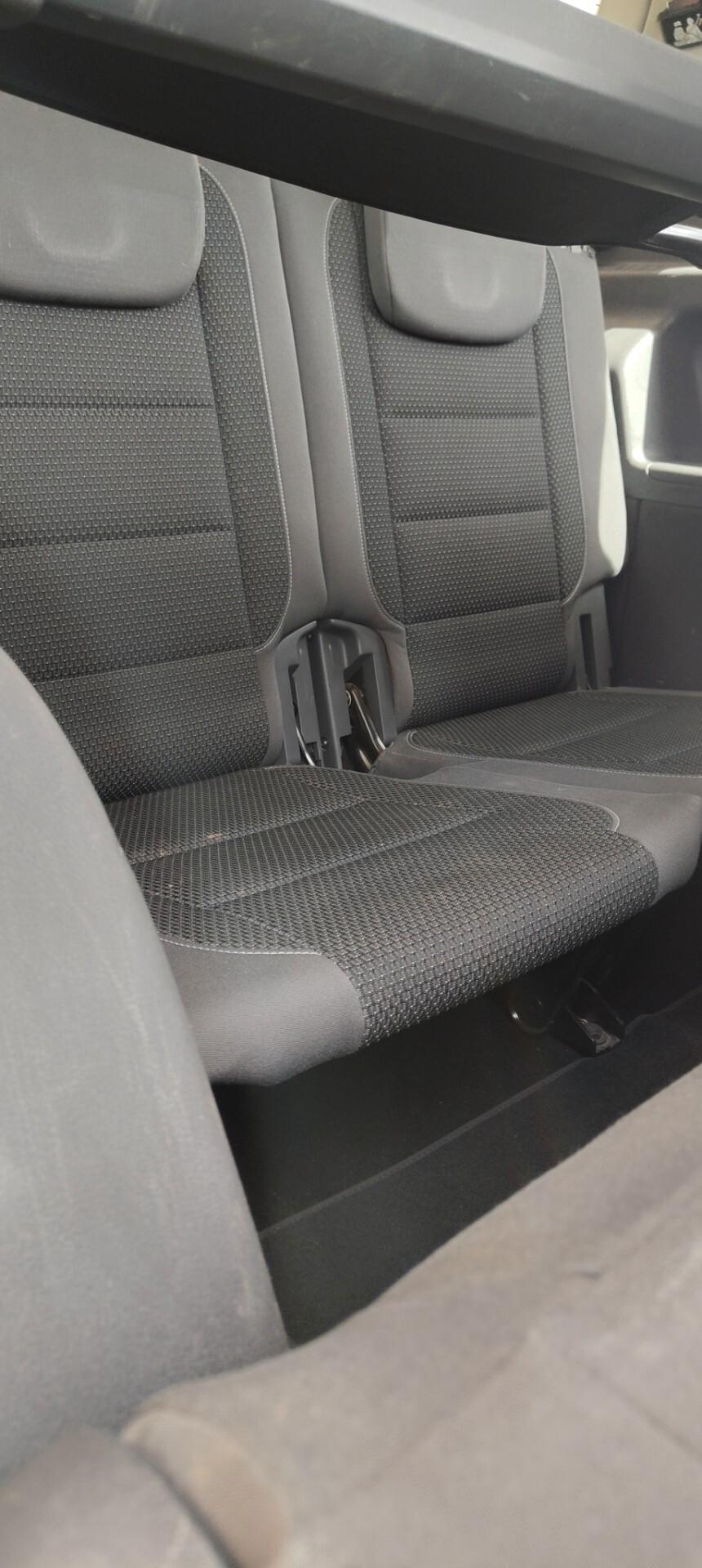 Volkswagen Touran 1.6 TDI Comfortline