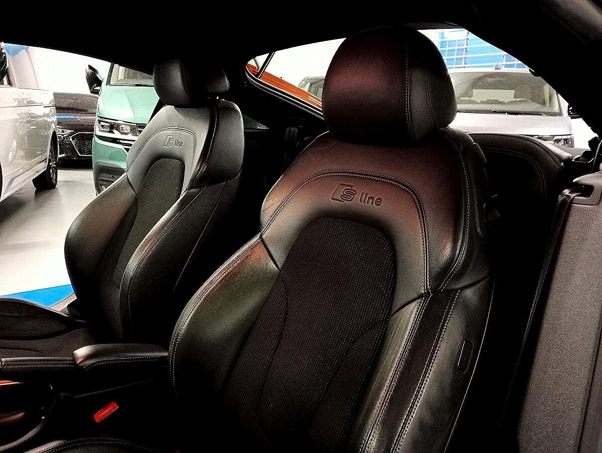 Audi TT Coupe 2.0 TDI 170cv QUATTRO SLINE EXCLUSIVE 19"