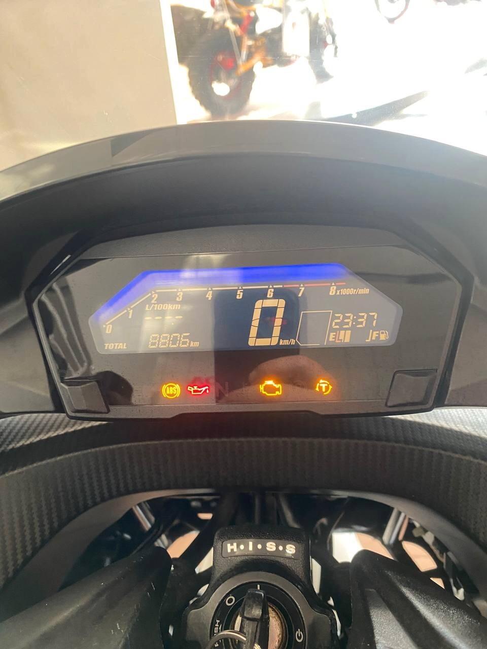 Honda Integra 750 s