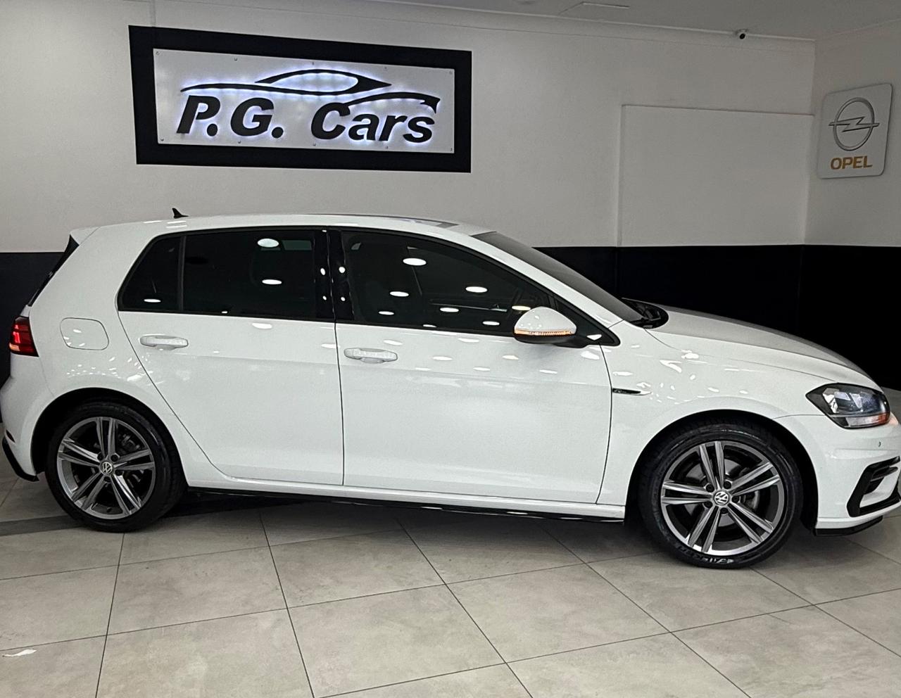 Volkswagen Golf 1.6 TDI 115 CV 5p. R-line