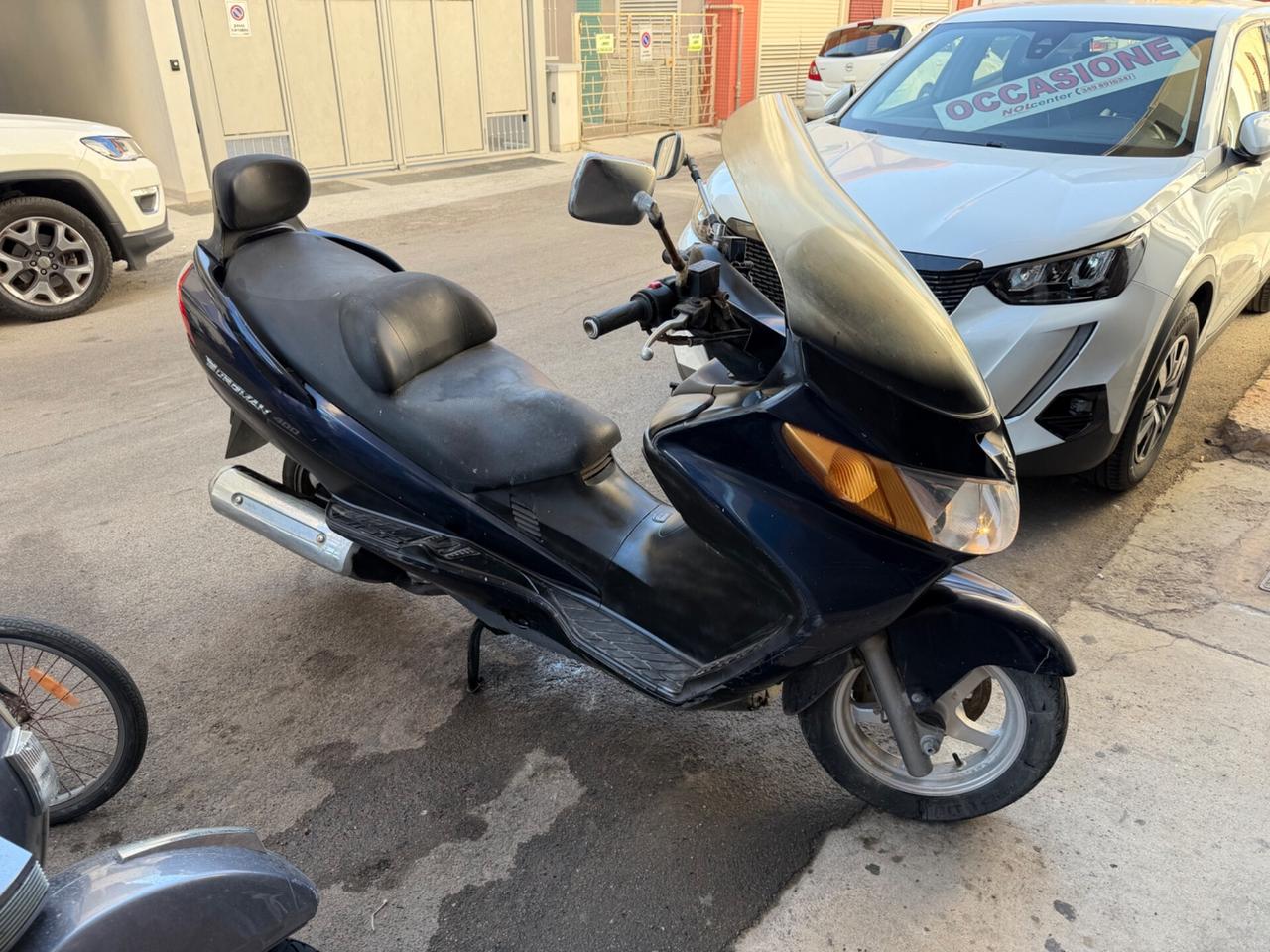 Suzuki Burgman 400
