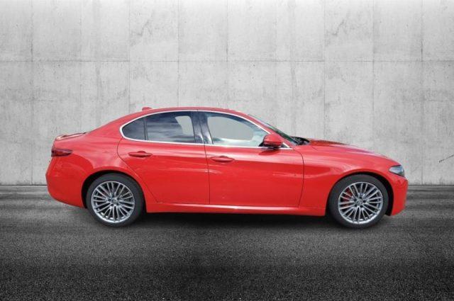 ALFA ROMEO Giulia 2.0 Turbo 200 CV AT8 Super