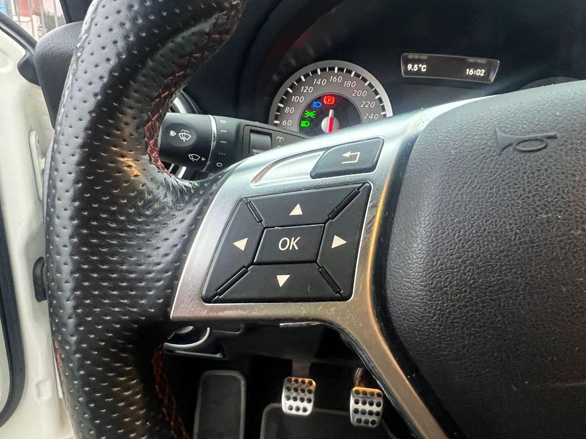 MERCEDES - Classe A - A 180 CDI Dark Night Edition