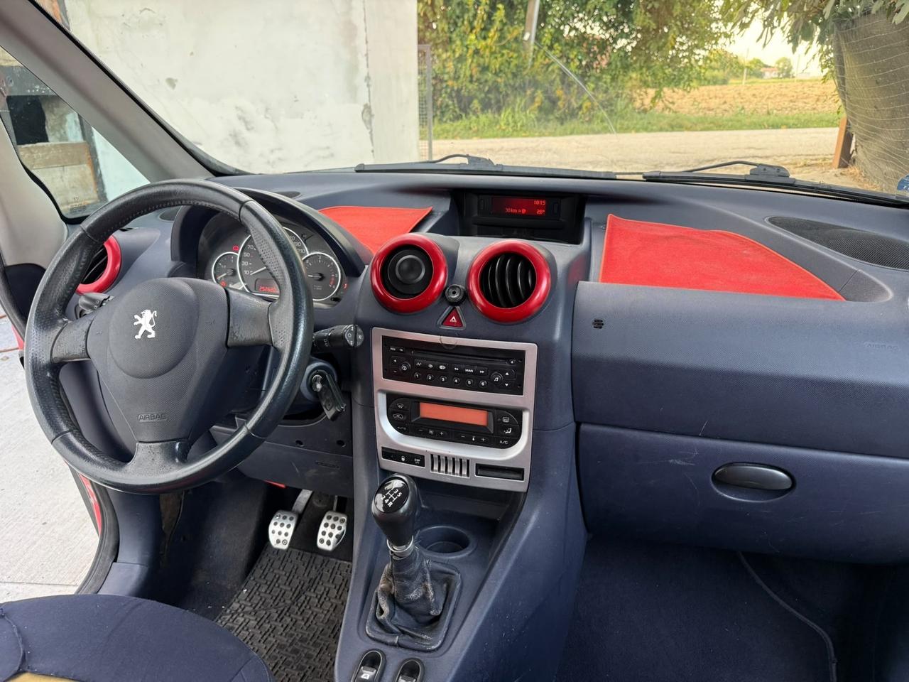 Peugeot 1007 1.4 HDi Freddy 50Kw 68 Cv