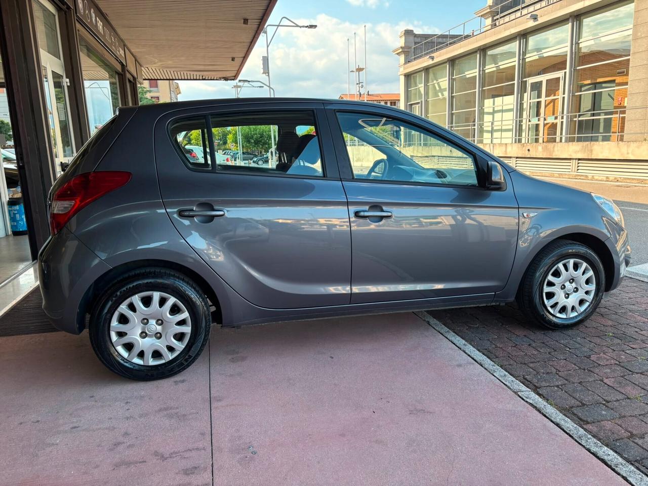 Hyundai i20 1.2 5porte Benzina 57 kw/ 78 cv