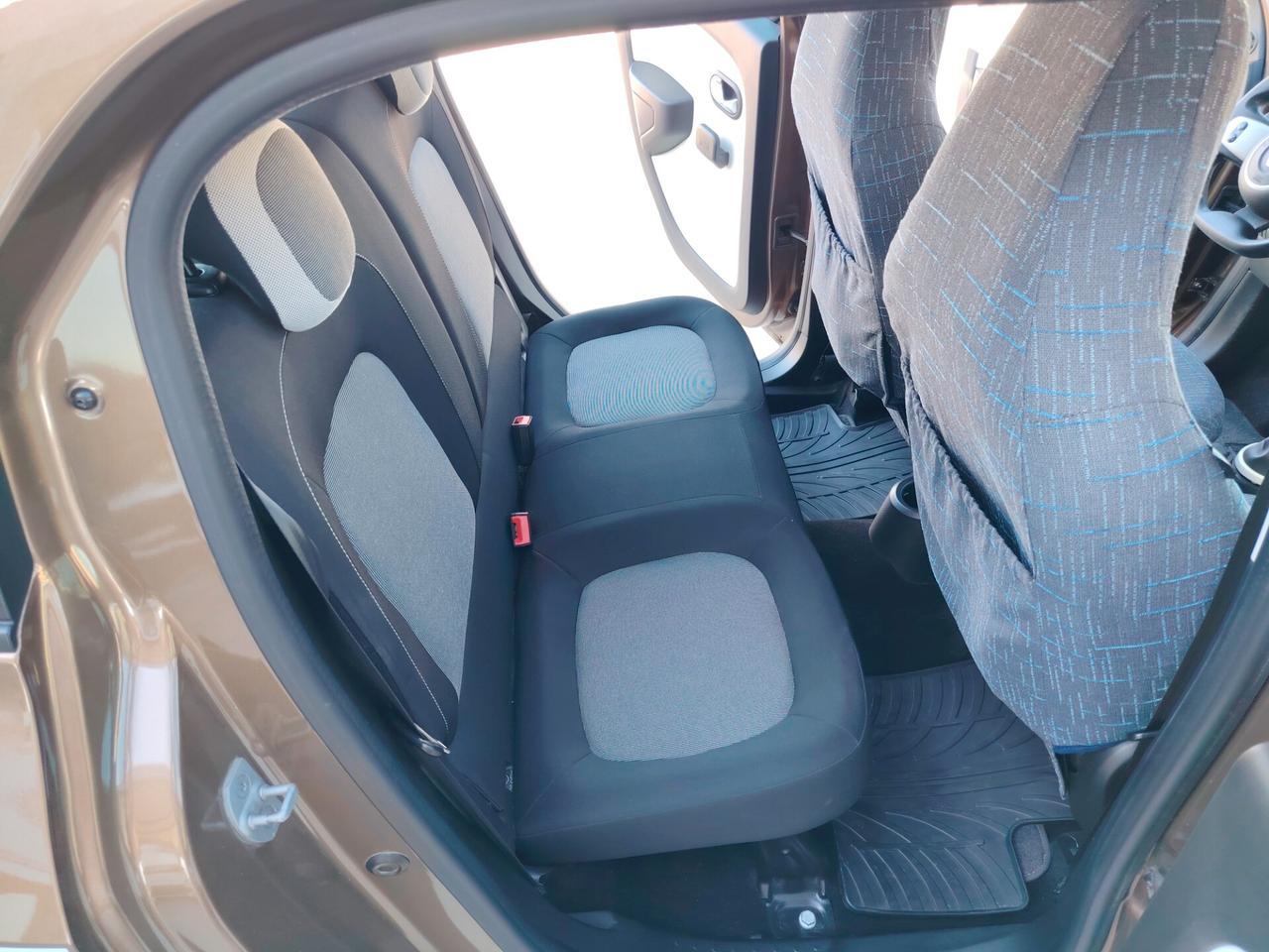 Renault Twingo SCe Lovely