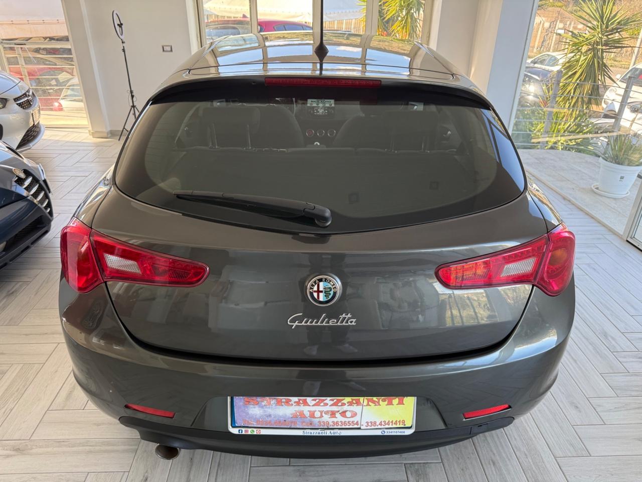 Alfa Romeo Giulietta 1.6JTDm Distinctive UNIPRO.2015