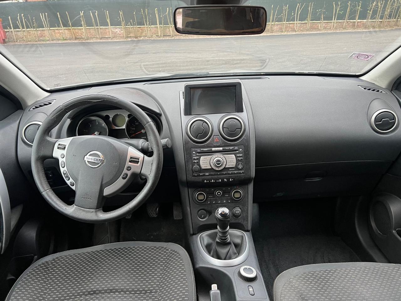 Nissan Qashqai 2.0 dCi DPF 4WD Tekna