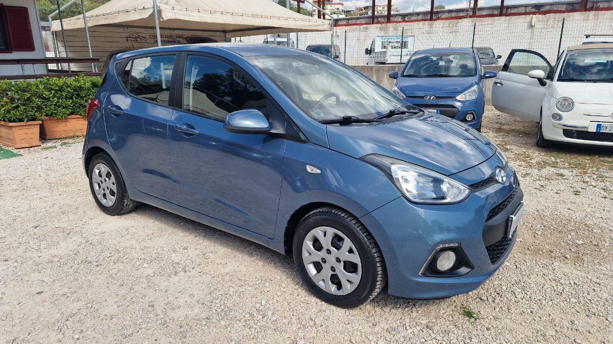 HYUNDAI - i10 - 1.0 MPI Sound Edition