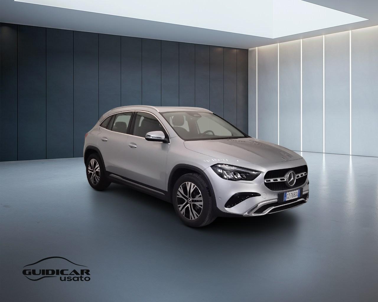 Mercedes-Benz GLA-H247 2023 - GLA 180 d Progressive Advanced auto