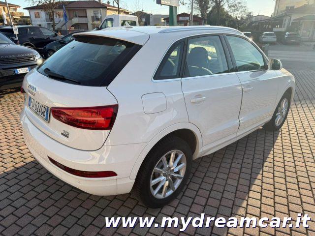 AUDI Q3 2.0 TDI 150 CV quattro Business