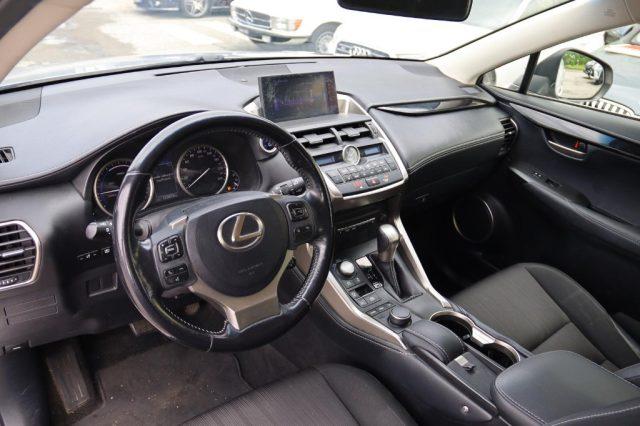 LEXUS NX 300 Hybrid