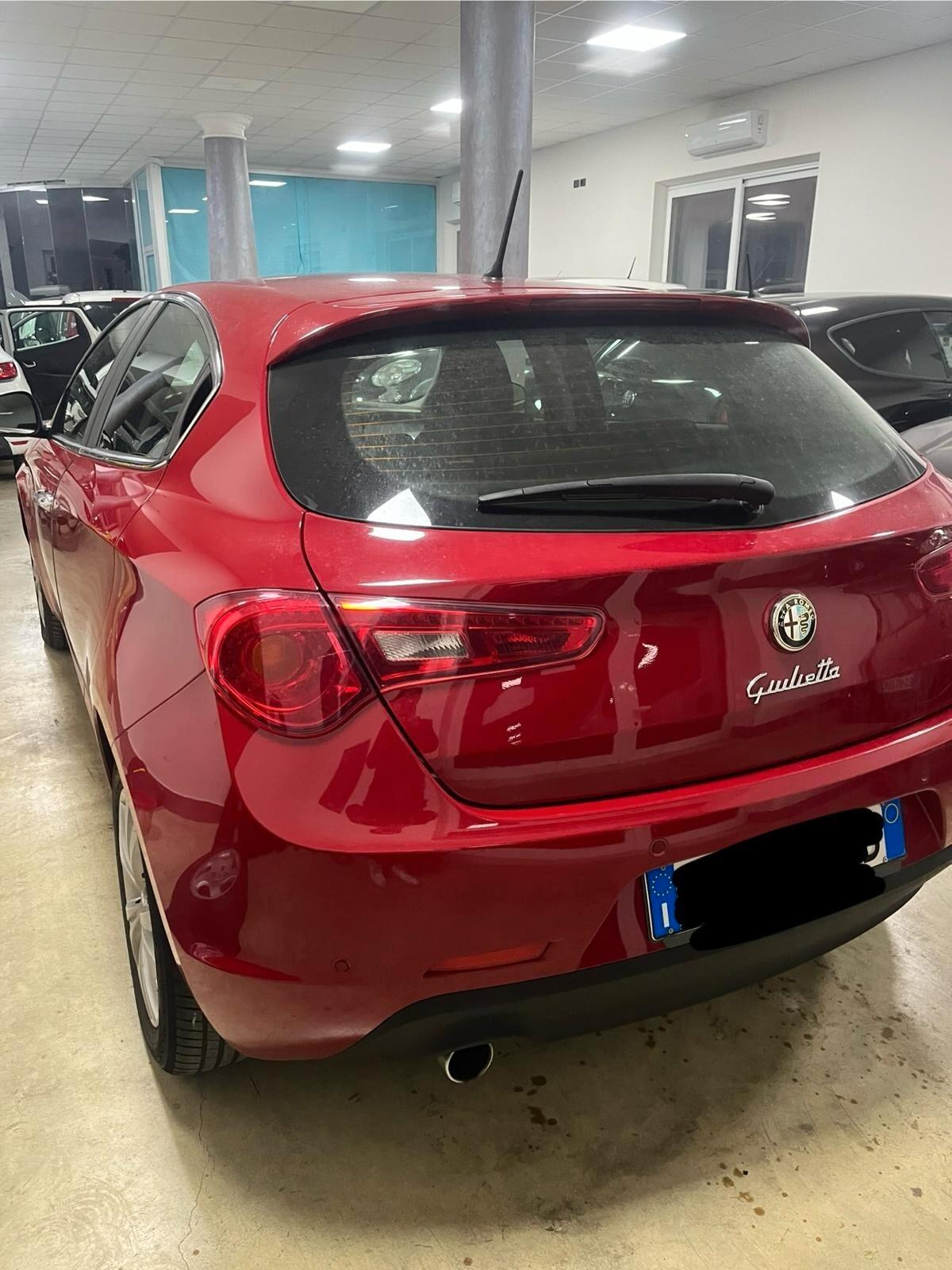 Alfa Romeo Giulietta 1.6 JTDm-2 105 CV Progression !prezzo in privato!