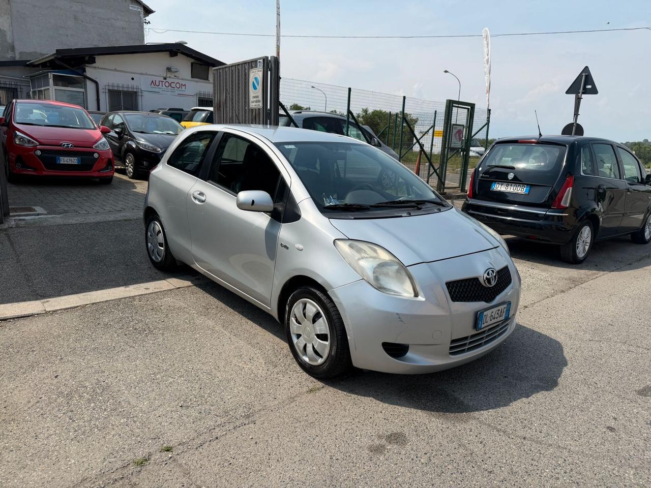Toyota Yaris 1.4 D-4D 3 porte M-MT Navi