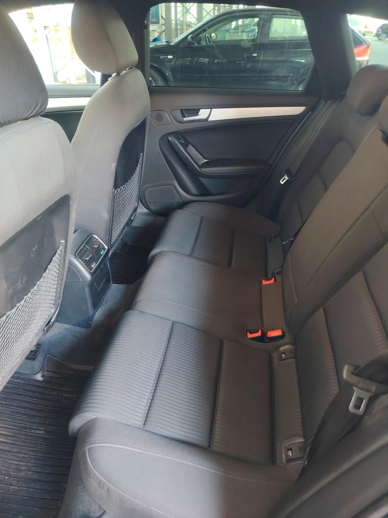 Audi A4 2.0 TDI clean diesel Business