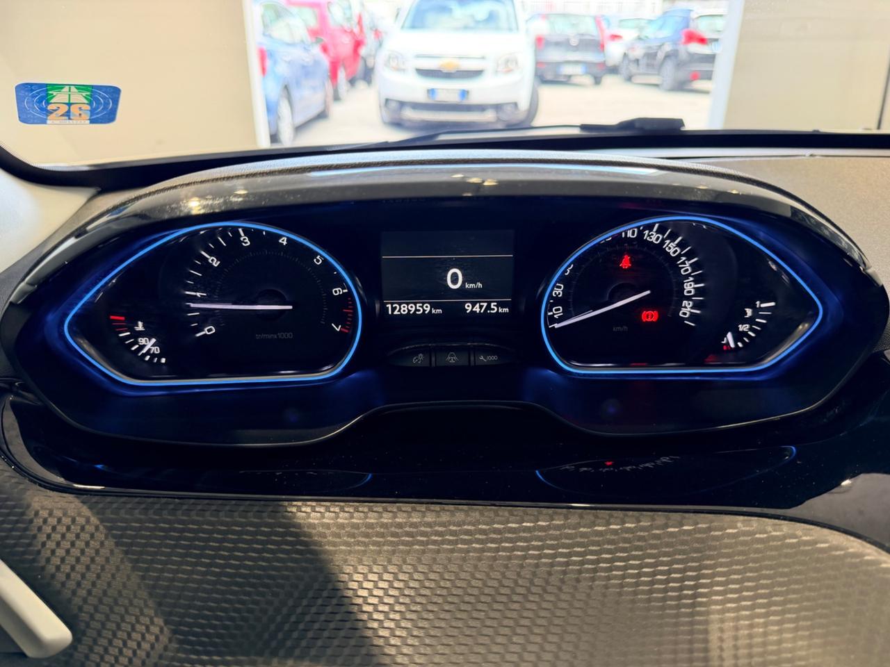 Peugeot 2008 - 2016 1.2 PureTech 82 Allure