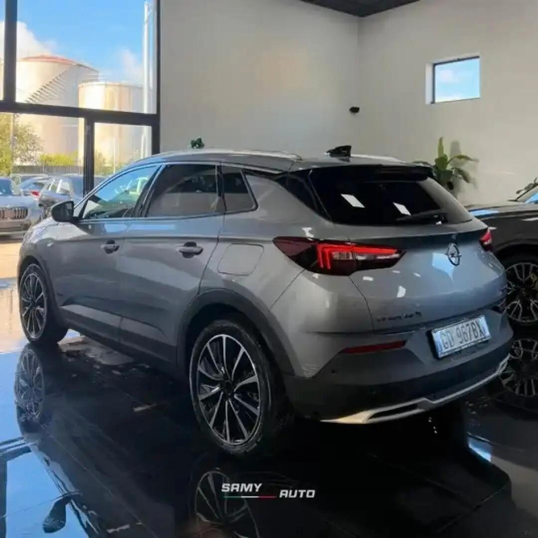Opel Grandland X 1.6 Hybrid4 Plug-in aut. AWD