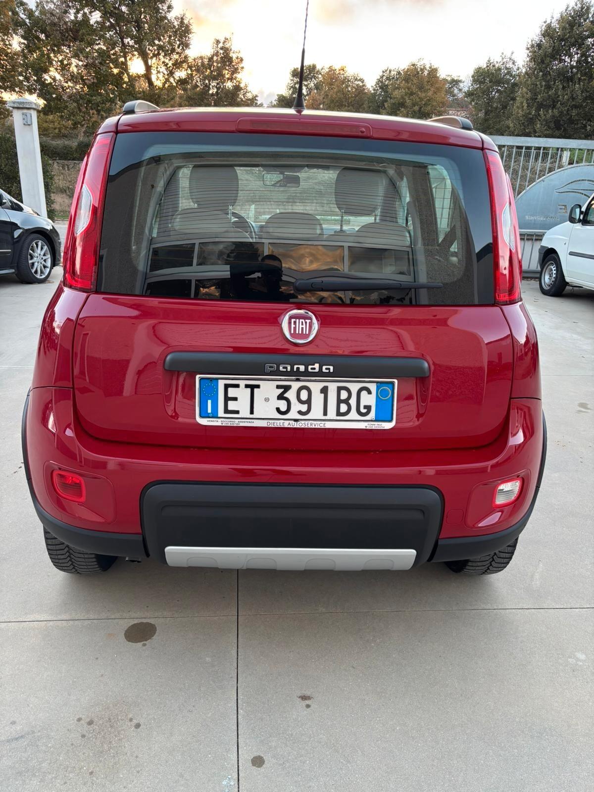 Fiat Panda 1.3 MJT 16V DPF 4x4 Climbing