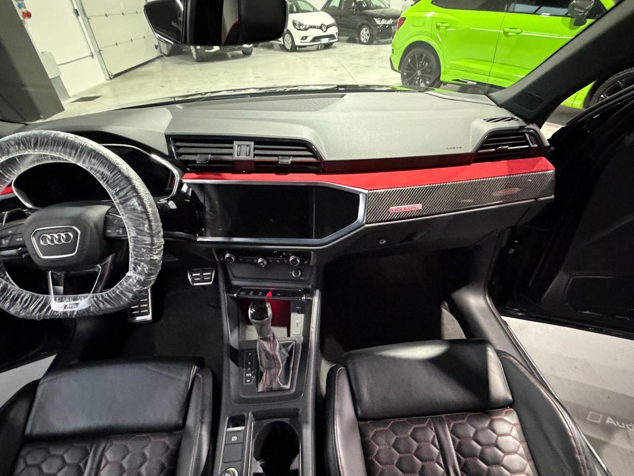 Audi Q3 RS quattro S tronic