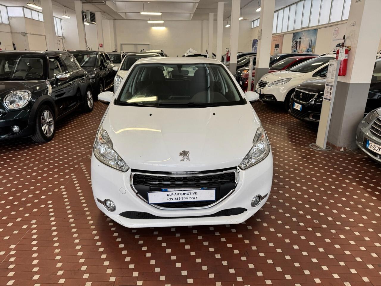 Peugeot 208 1.2 VTi 82 CV 5 porte Allure - UNICO PROPRIETARIO