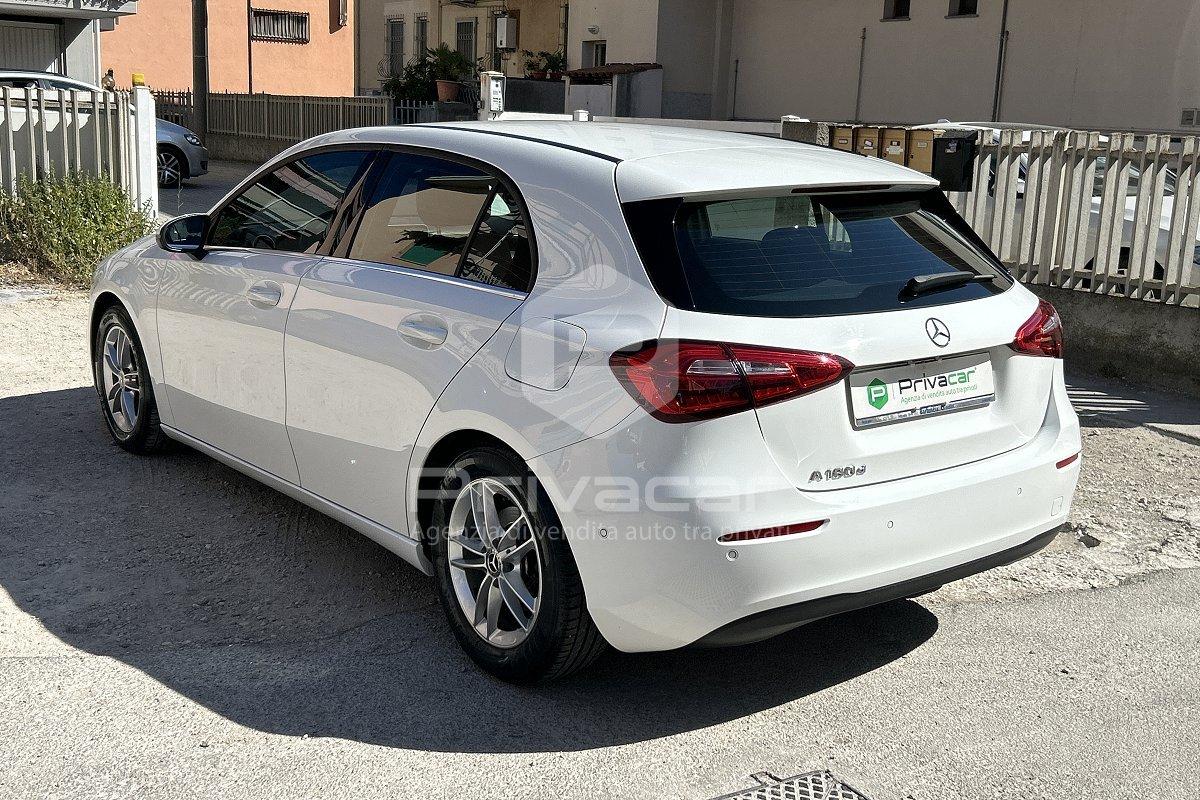 MERCEDES A 180 d Automatic Business