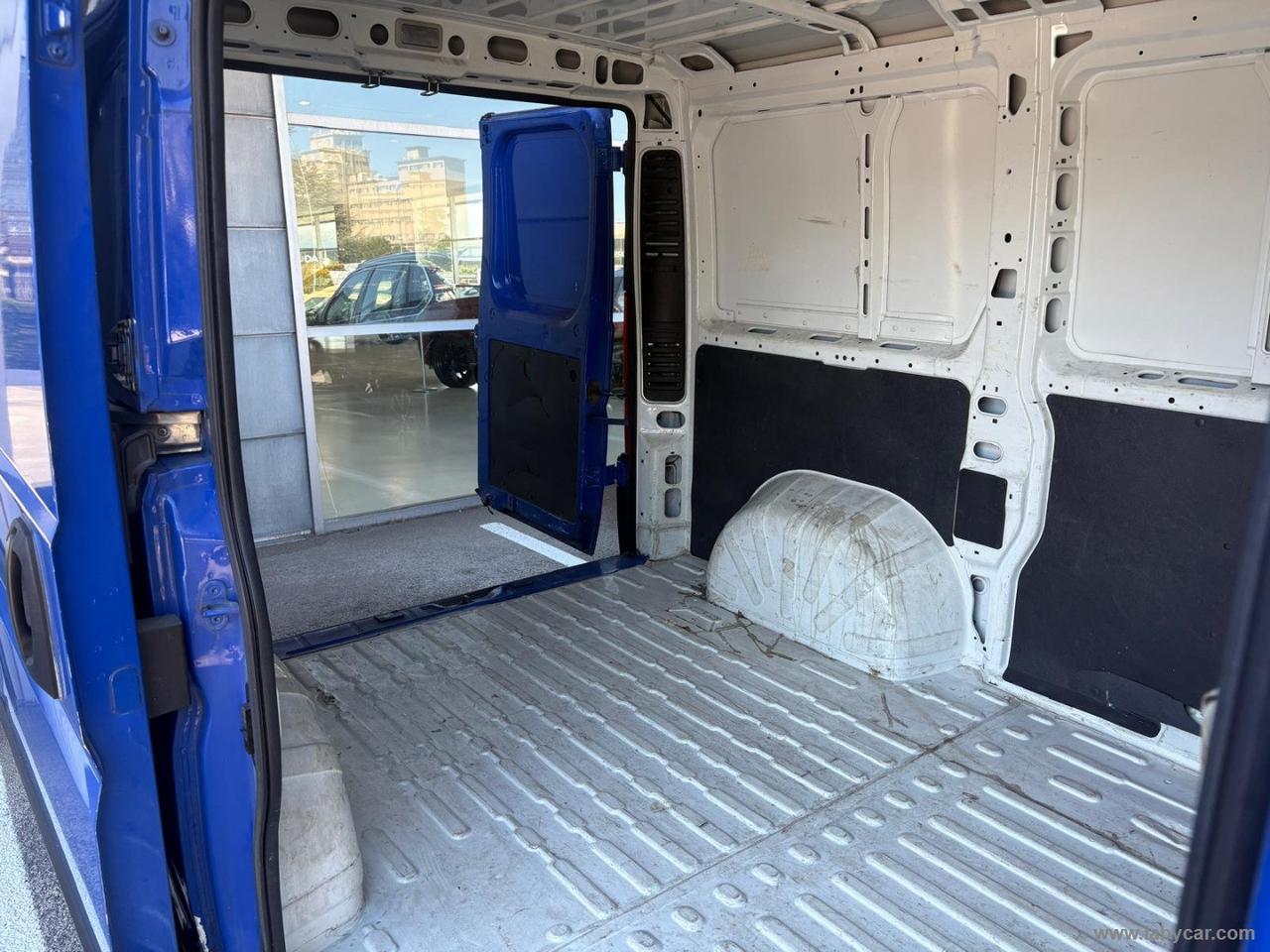 Boxer 330 BlueHDi 140 S&S PC-TN Furg.