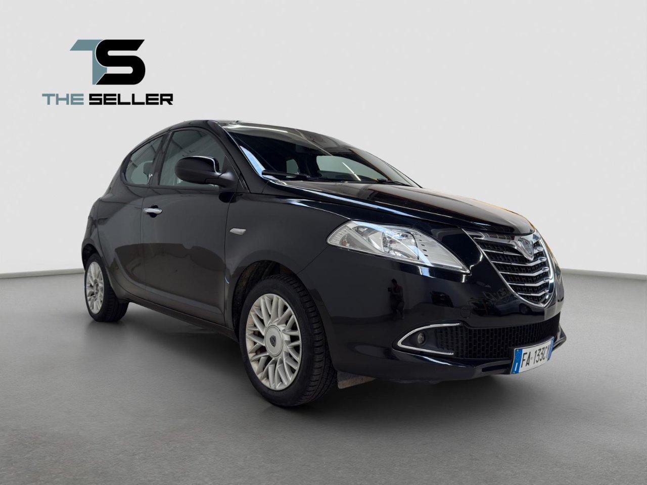 Lancia Ypsilon 5 Porte Ypsilon 1.2 8v Gold s&s 69cv E6