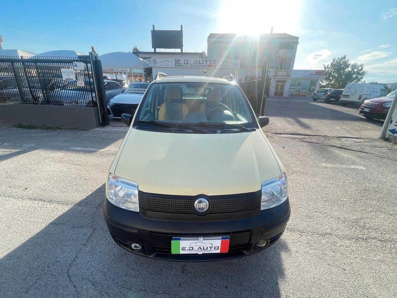Fiat Panda 1.2 4x4 Climbing